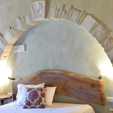 Great Mantineia Hotel 4*