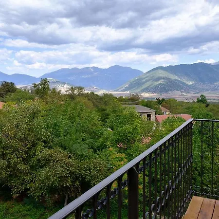 فندق Great Mantineia 4*