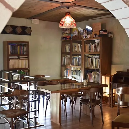 Hotel Great Mantineia